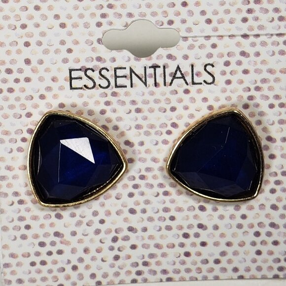 Blue Faceted Triangle Stud Earrings – Gold Triangle Trim – Geometric Jewelry - Picture 4 of 13
